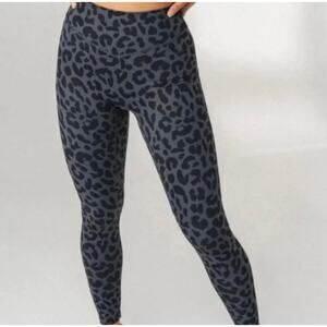 White Fox Active Leggings Black/Gray King Cheetah Leggings, Size Small